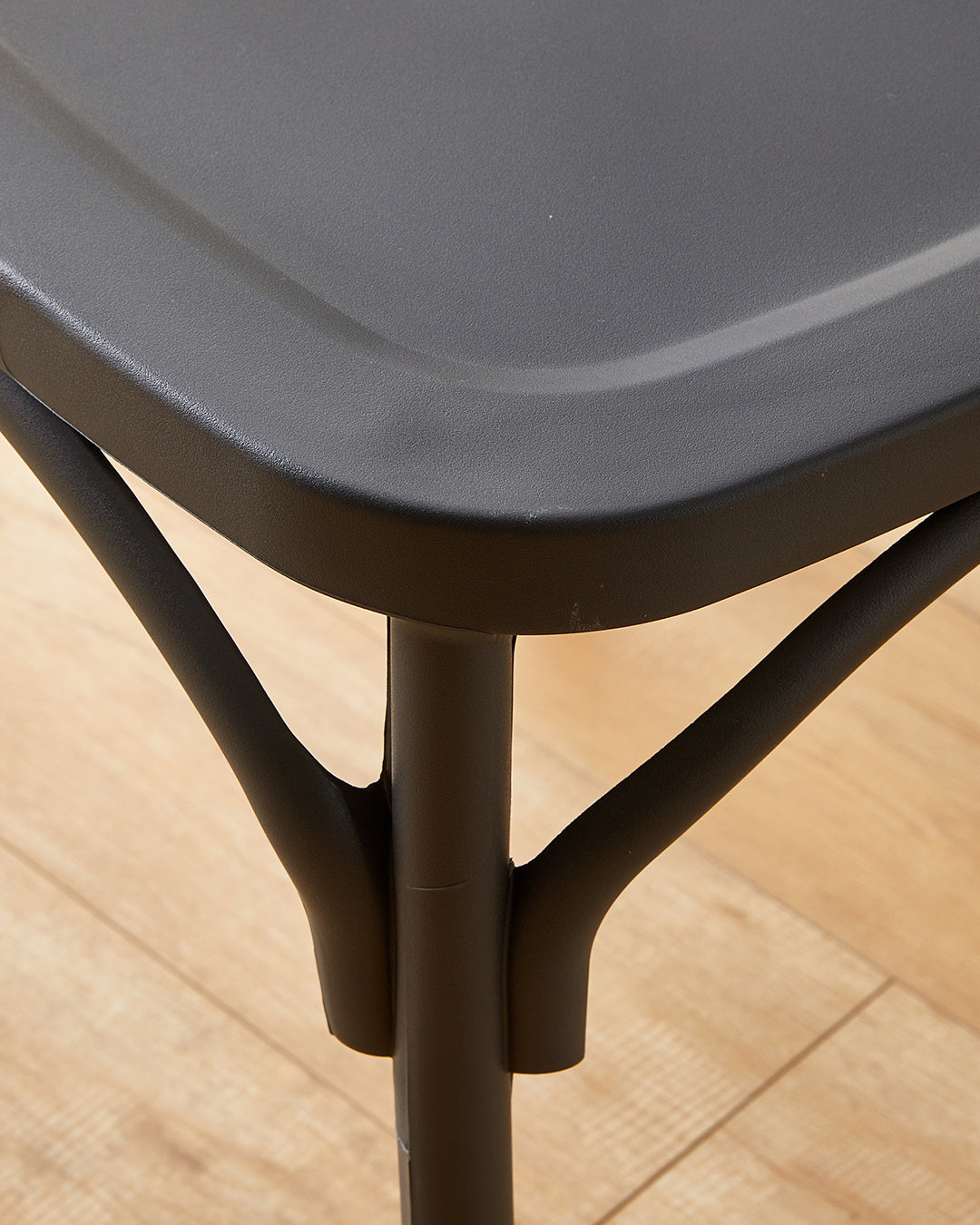 Hebe Plastic Chair Grey