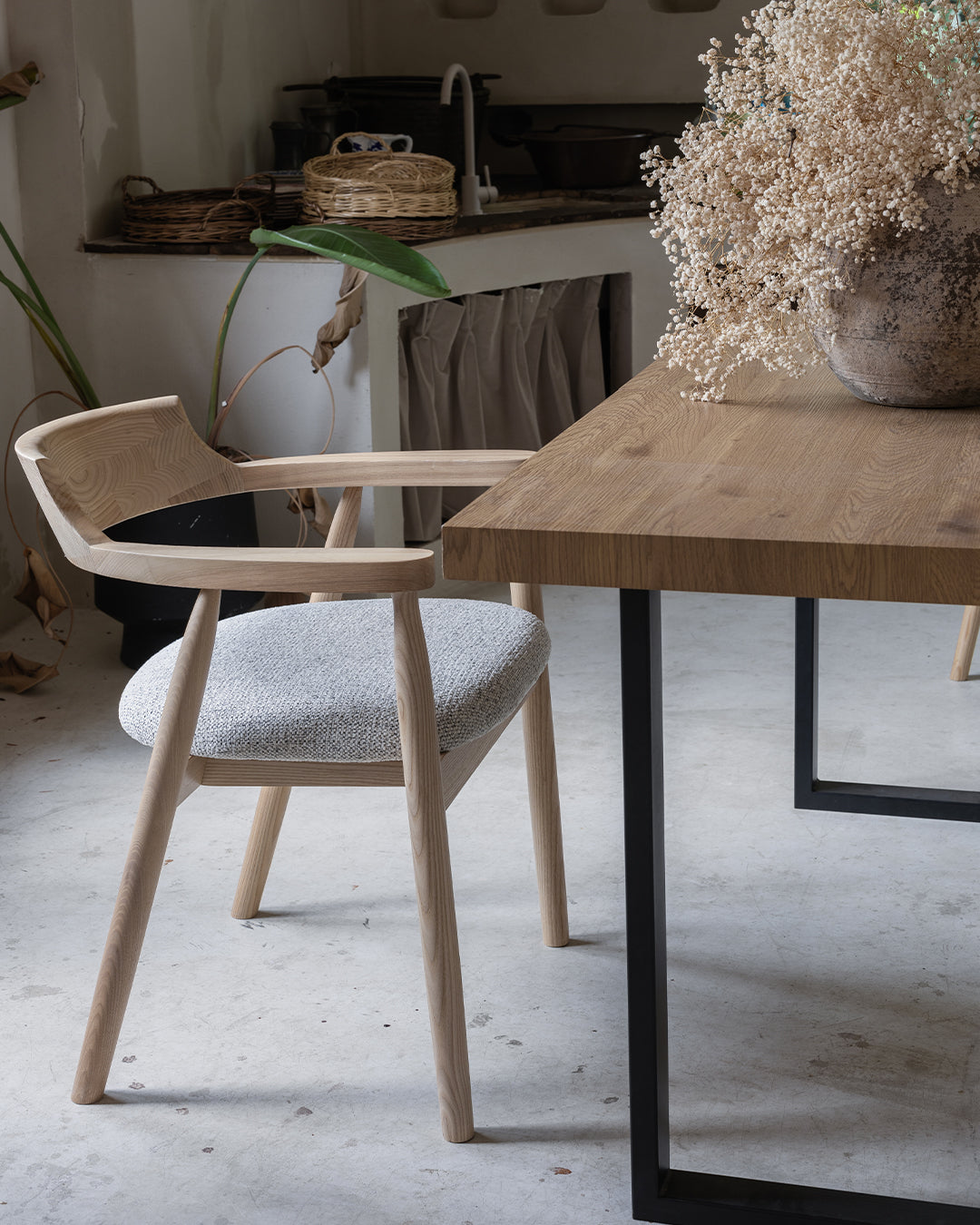 Silla de Comedor en Madera de Fresno Tapizada Kennedy Dark