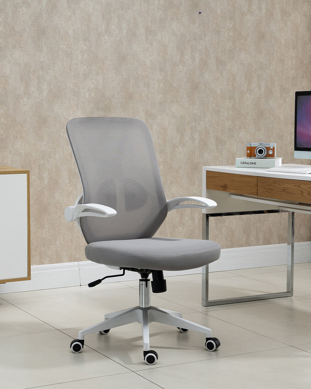 Toucan Office Chair White Black